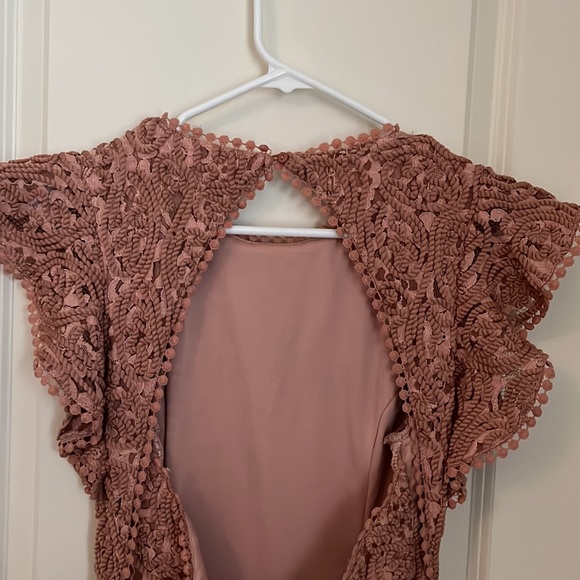 Mauve backless embroidered dress - NWOT - Picture 5 of 7